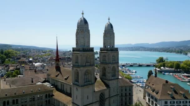 Twin Towers Grossmunster Cathedral City Zurich Switzerland Travel Photography — Wideo stockowe