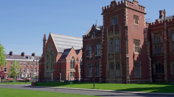 Queens University Belfast Irlandia Zdjęcia Wakacji — Wideo stockowe