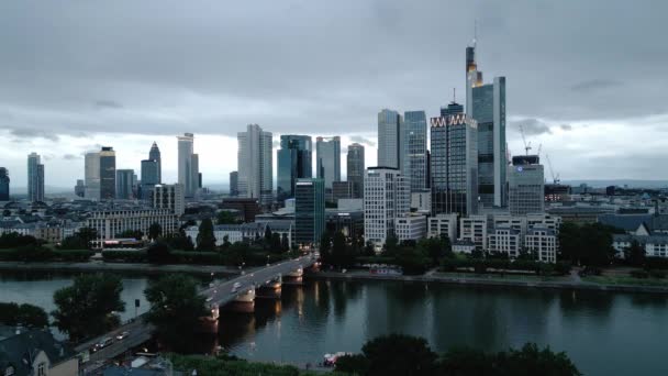 Skyline Frankfurt Germany Its Financial District Evening City Frankfurt Germany — 图库视频影像