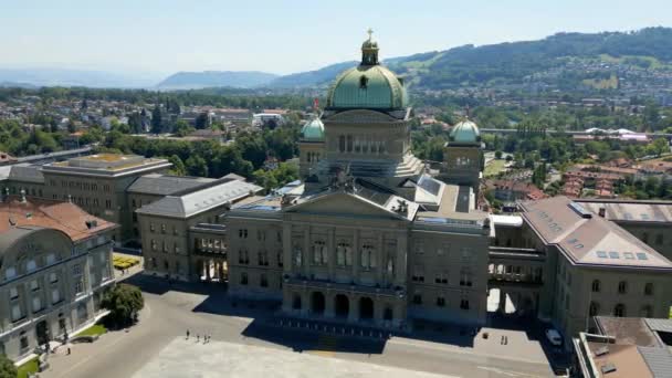 Parliament Building Bern Switzerland Called Bundeshaus Capital City Aerial View — Stock video