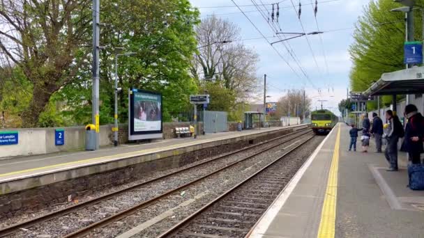 Dart Public Transport Dublin City Dublin Ireland April 2022 — Stok Video