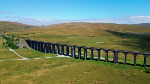 Ribblehead Viaduct Yorkshire Dales National Park Aerial View Drone Photography — Stockvideo