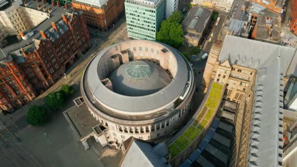 Центральная Библиотека Манчестера Вид Воздуха Manchester United Kingdom August 2022 — стоковое видео