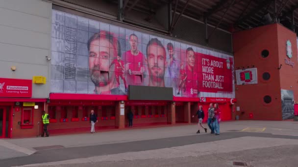 Ticket Booths Anfield Stadium Liverpool Liverpool United Kingdom August 2022 — стоковое видео