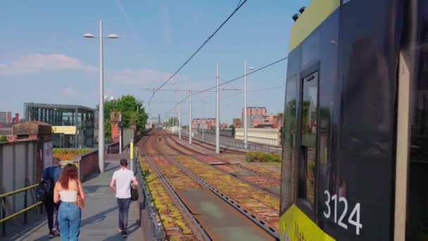 Tramlink Public Transport City Manchester Manchester United Kingdom August 2022 — Stock videók