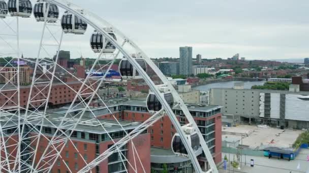 Wheel Liverpool Famous Ferris Wheel Albert Dock Liverpool United Kingdom — Stock videók