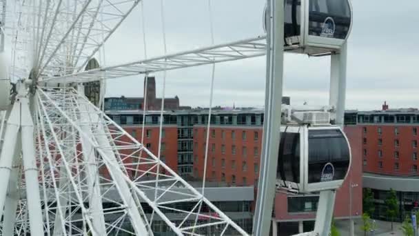 Wheel Liverpool Famous Ferris Wheel Albert Dock Liverpool United Kingdom — Video Stock