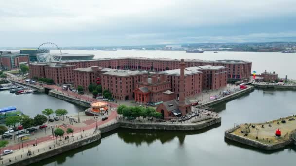 Albert Dock Nella Città Liverpool Mersey River Liverpool Regno Unito — Video Stock