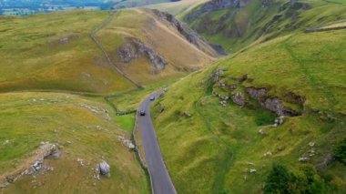 Peak District Ulusal Parkı 'ndaki Umut Vadisi İHA fotoğrafçılığı