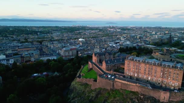 Edinburgh Castle Evening Aerial View Travel Photography — Stock Video