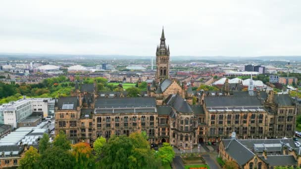 University Glasgow Historisk Huvudbyggnad Från Ovan Flygfoto Resor — Stockvideo