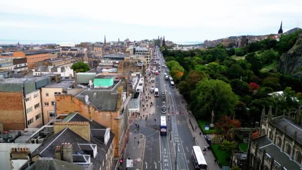 Let Nad Princes Street Edinburghu Letecký Výhled Edinburgh Spojené Království — Stock video