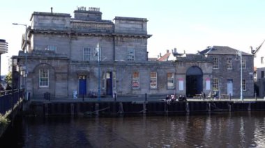 Edinburgh Leith 'teki Özel Ev Galerisi - EDINBURGH, BİRLİK KINGDOM - 4 Ekim 2022