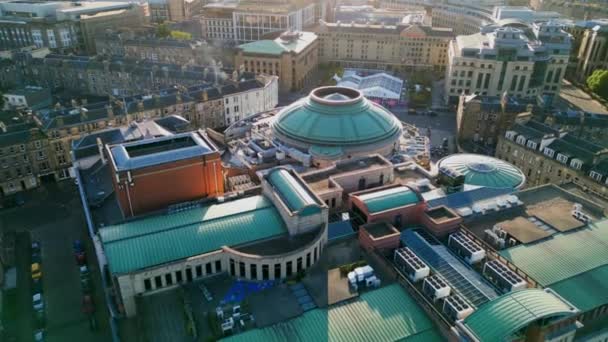 Yukarıdan Edinburgh Şehrinde Usher Hall — Stok video