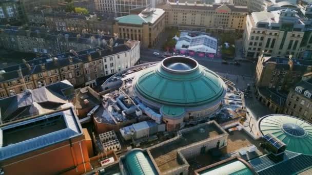 Yukarıdan Edinburgh Şehrinde Usher Hall — Stok video