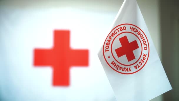 White Flag Red Cross Emblem Close Red Cross International Charity — 图库视频影像