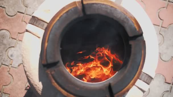 Tandoor Burning Wood Tandoor Tandoor Oven Cooking National Dishes Caucasus — стоковое видео