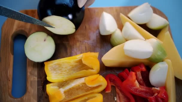 Cutting Fresh Vegetables Sliced Vegetables Cooking Top View Close Chef — Wideo stockowe