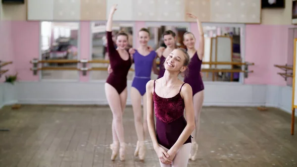 Portrait Young Girl Ballet Dancer Lilac Ballet Leotard Smiling Sending — Foto Stock