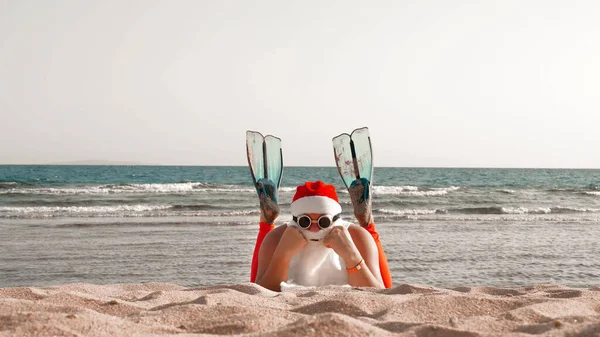 Vacaciones Verano Papá Noel Papá Noel Divirtiéndose Divertido Santa Aletas —  Fotos de Stock