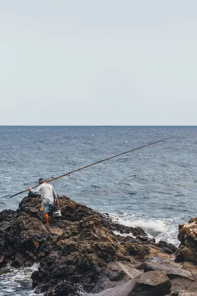 Fisherman Going Rocks His Fish Rod Equipment High Quality Photo — Stock Photo, Image