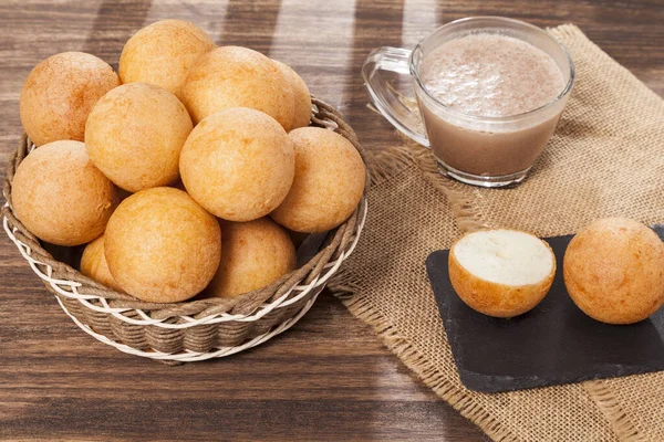 Bunuelo Traditional Food Colombian Deep Fried Cheese Bread Hot Drink — Stok Foto