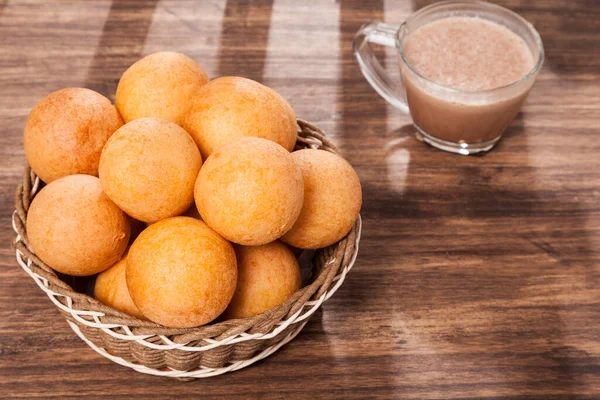 Bunuelo Traditional Food Colombian Deep Fried Cheese Bread Hot Drink — Stok Foto