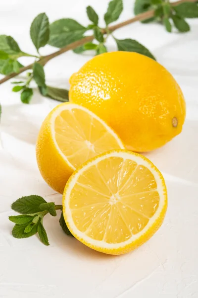 Zralé Čerstvé Ovoce Žlutý Citron Citrus Meyeri — Stock fotografie