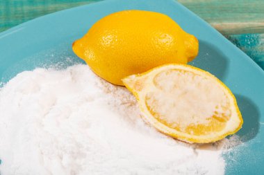 Meyer Lemon 'la kabartma Sodası