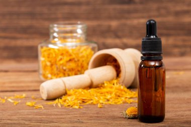 Calendula Officinalis - Calendula Petrol Koyu Kozmetik Düşüren