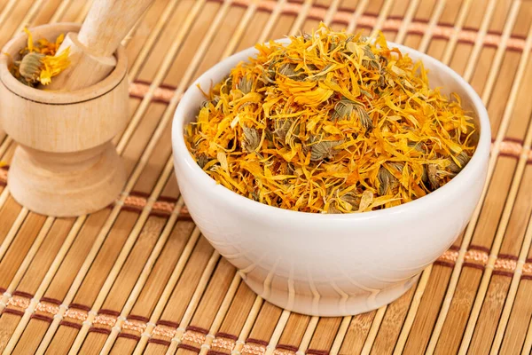 Calendula Officinalis Hierba Astercea Αποξηραμένα Άνθη Καλέντουλας — Φωτογραφία Αρχείου