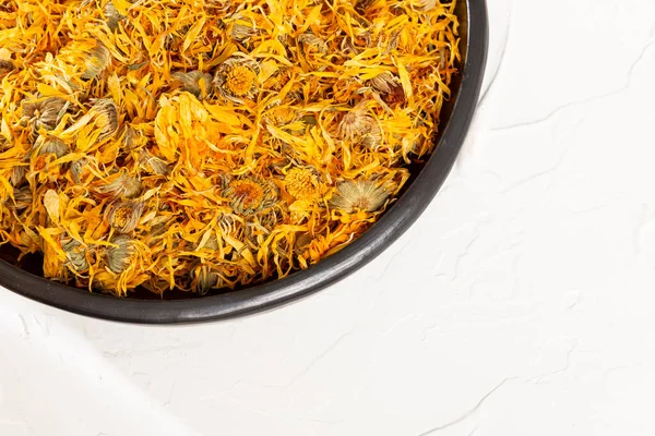 Calendula officinalis Hierba Astercea - Kurumuş takvim çiçekleri