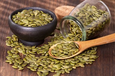 Lezzetli Çiğ Organik Kabak Tohumları Kabuksuz