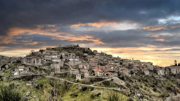 Vista Panorámica Hermoso Pueblo Montaña Llamado Dimitsana Atardecer Peloponeso Grecia — Foto de Stock