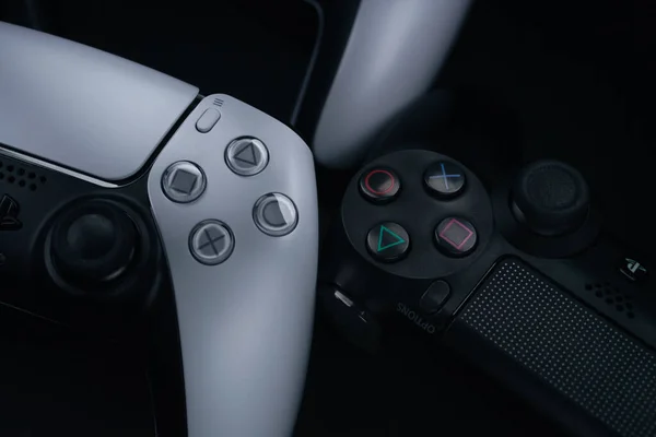 Sony Playstation Next Gen Console Controllore Doppio Senso Solo Giocatori — Foto Stock