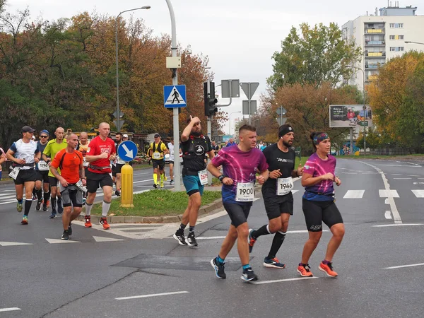 Maratona Poznan Rua Arciszewskiego Poznan Polónia 2022 — Fotografia de Stock