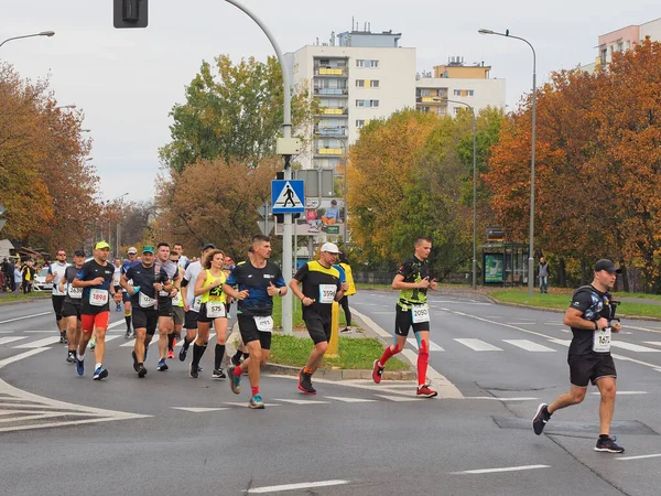 Maratona Poznan Rua Arciszewskiego Poznan Polónia 2022 — Fotografia de Stock