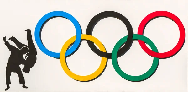 Olympic Rings Judoka Silhouette Fixed White Wall — Stock Photo, Image