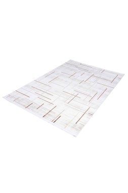 beyaz arkaplanda makine halısı