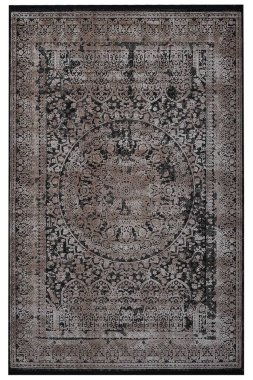 beyaz arkaplanda makine halısı