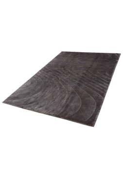 beyaz arkaplanda makine halısı