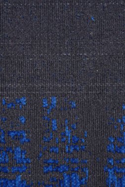 beyaz arkaplanda makine halısı