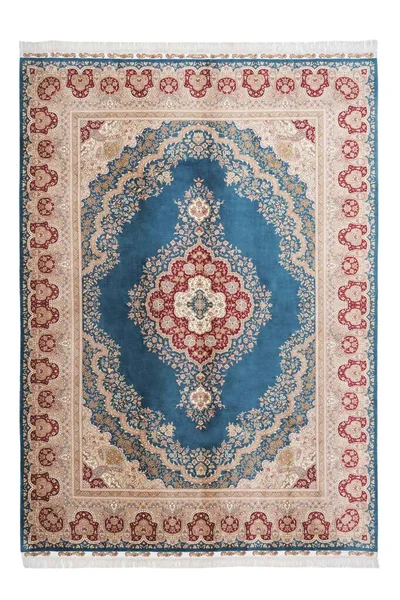 Beyaz arka planda klasik desenli makine halısı.