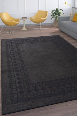 Model oluşturmak için halı kaplı oda resmi