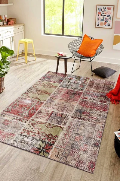 Sahnede konseptli halı maketi fotoğrafı