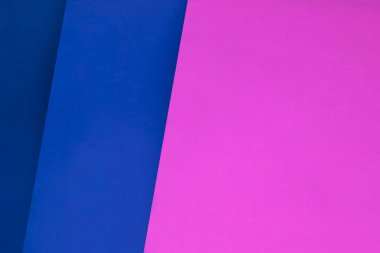 Üç katlı yaratıcı kapak tasarımı yaratmak için koyu ve açık pembe mor tonları içeren soyut arkaplan