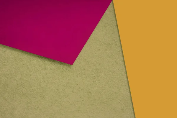 Прості Текстуровані Папери Випадково Закладаються Щоб Сформувати Подібний Візерунок Трикутник — стокове фото