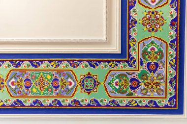 Khujand, Sughd Eyaleti, Tacikistan. 20 Ağustos 2021. Khujand 'daki Arbob Kültür Sarayı' nda dekoratif bir unsur..
