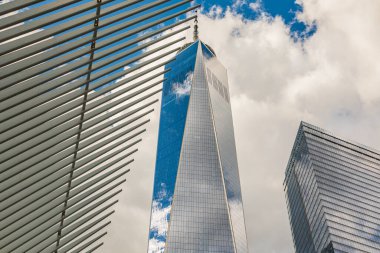 Manhattan, New York, New York, ABD. 3 Kasım 2021. Bir Dünya Ticaret Merkezi ve Oculus.