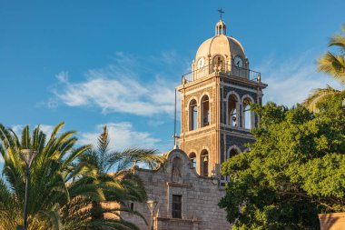 Loreto, Baja California Sur, Meksika. Loreto Füze Kilisesi 'nin çan kulesi.